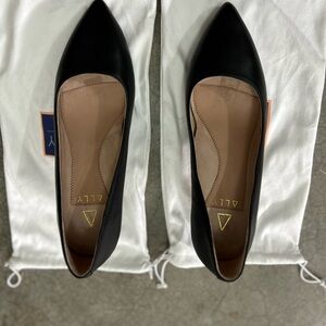 Black Ally Pumps Size 7.5 (37.5) with Shoe Bags